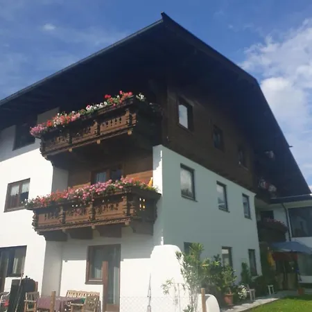 Appartementhaus Huettenberger Appartement *