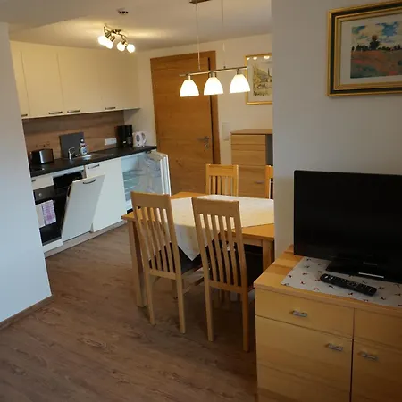 Appartementhaus Hüttenberger Apartamento