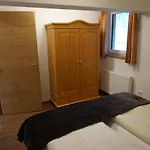 Appartementhaus Huettenberger ארפנדורף
